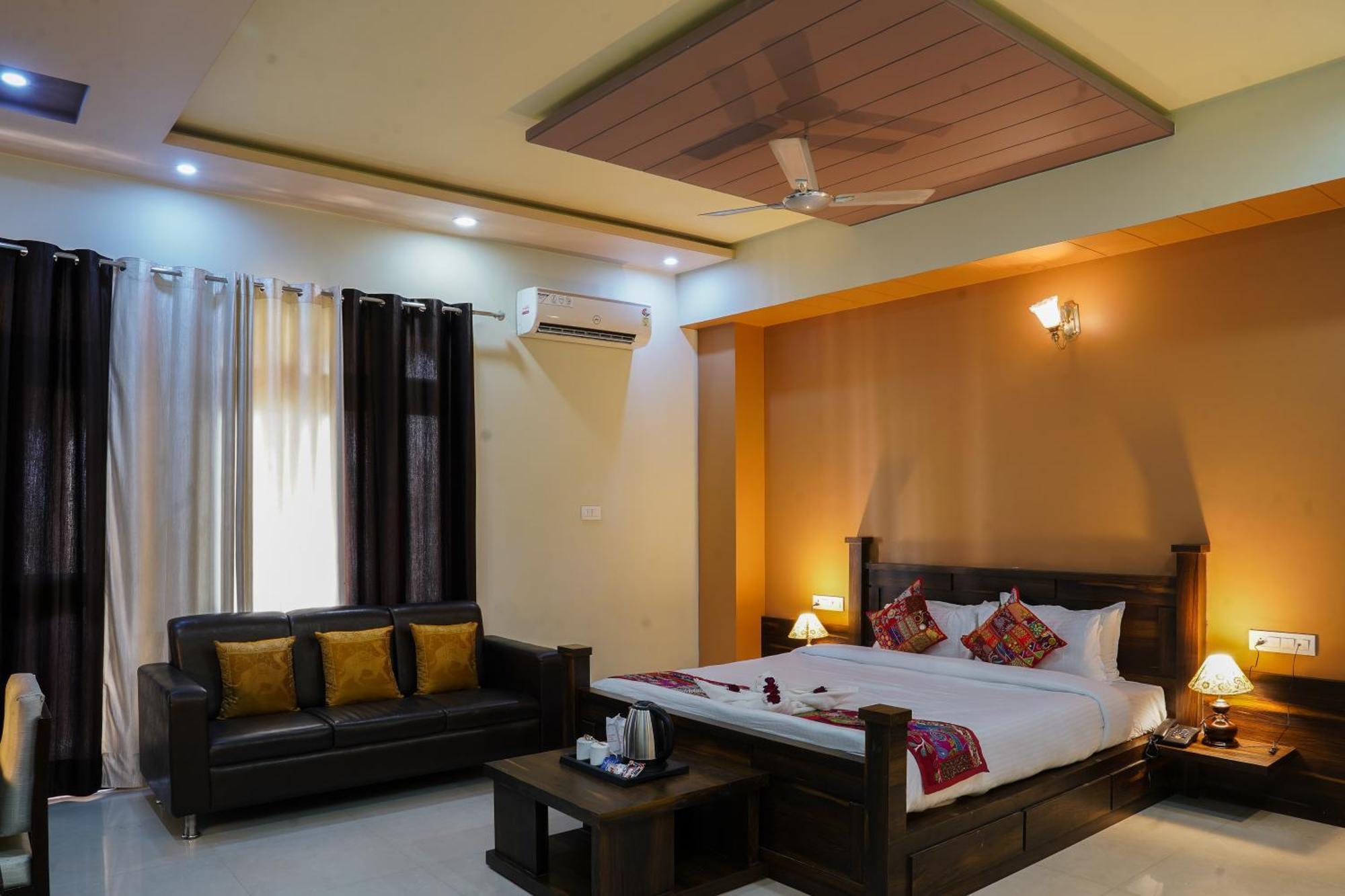 Hotel Pushkar Legacy Exteriör bild