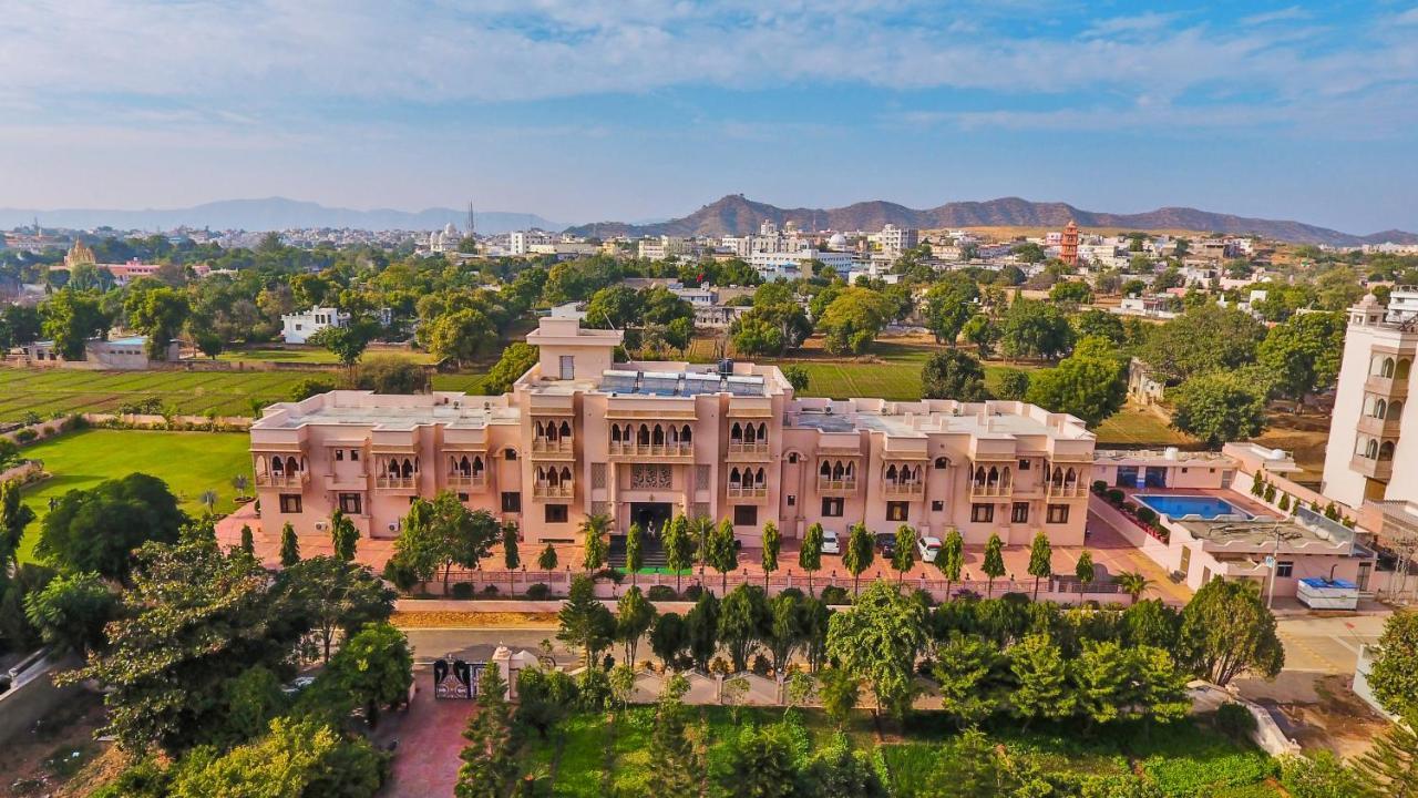 Hotel Pushkar Legacy Exteriör bild